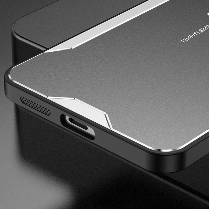Cover Huawei Nova 13 Pro Metaleffekt