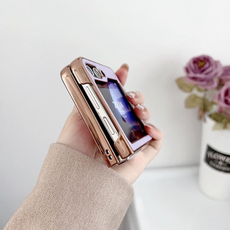 Cover Til Samsung Galaxy Z Flip 7 Fe Quiltede Kanter Med Metaleffekt