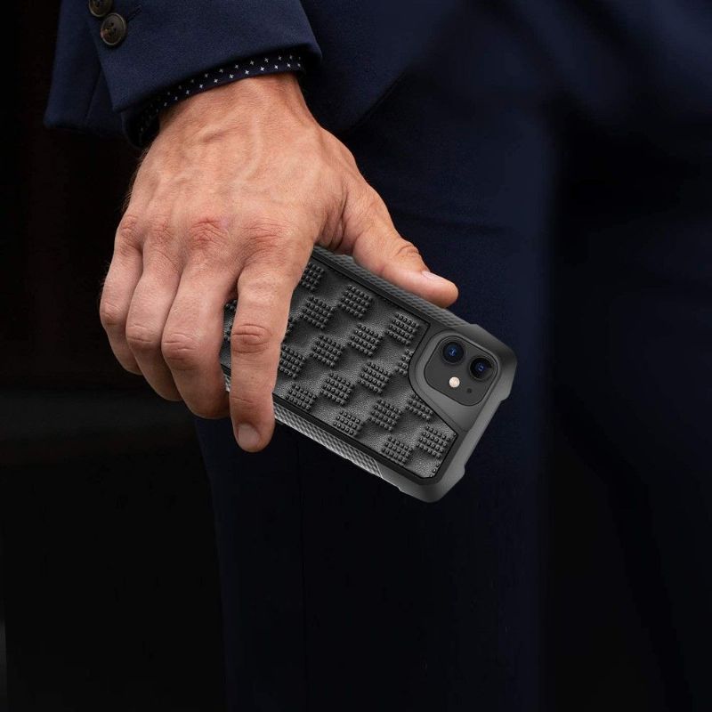 Cover iPhone 11 Phantom Series Quiltet